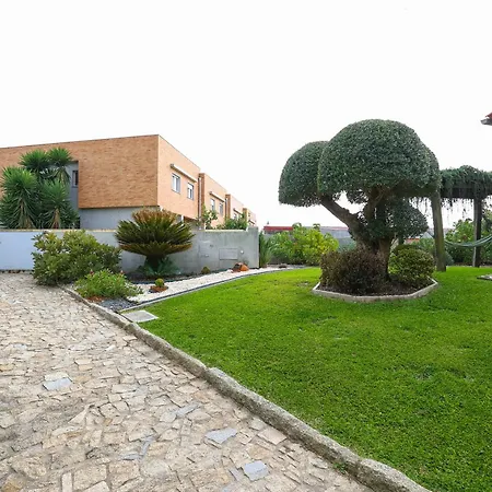 Casa Maria Marinhas (Braga)